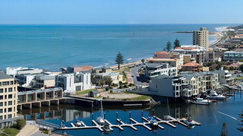 Atlantic Tower Motor Inn - Australian Destinations 0