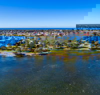 Belmont Lakeside Holiday Park - Australian Destinations