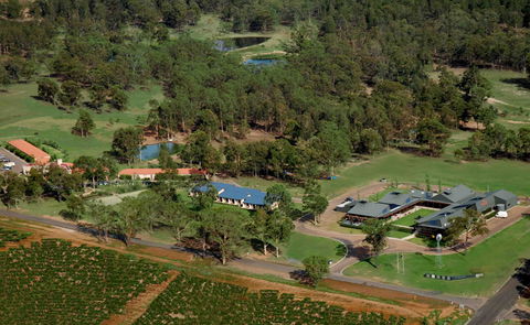 Estate Tuscany - Australian Destinations 2