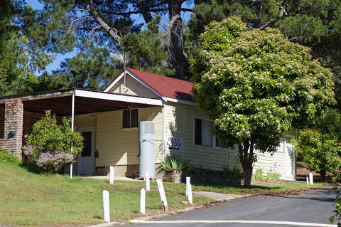 Rainbow Pines Tourist Caravan Park - Australian Destinations 2
