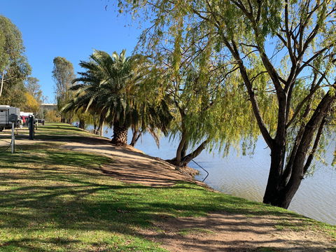 Robinvale Riverside Caravan Park - Australian Destinations 0