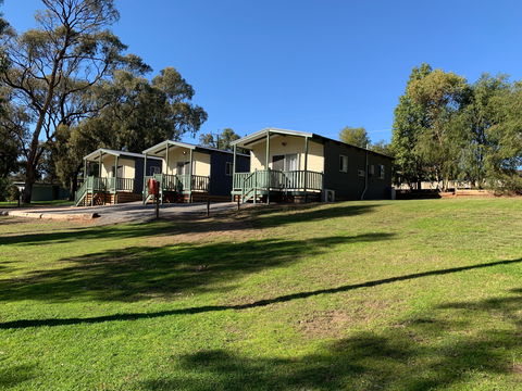 Robinvale Riverside Caravan Park - Australian Destinations 2