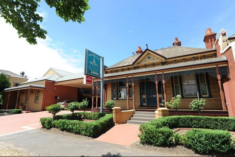 Alexandra Place - Australian Destinations 1