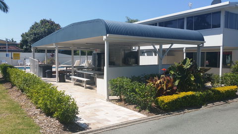 Alex Beach Cabins And Tourist Park - Australian Destinations 1