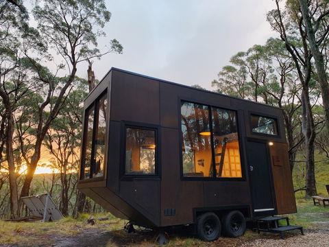 CABN Jude - Australian Destinations 0