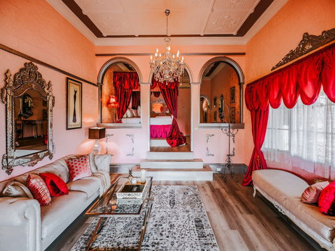 Casuarina Estate - Themed Suites - Australian Destinations 2