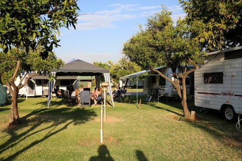 Kismet Riverside Lodge - Australian Destinations 0