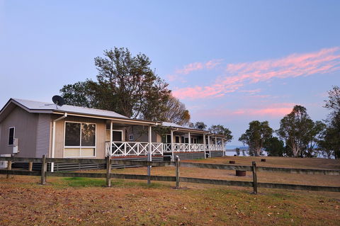 NRMA Lake Somerset Holiday Park - Australian Destinations 0