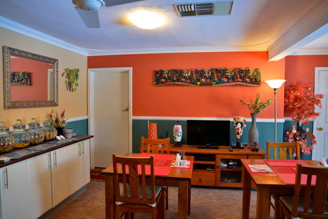 Palms Bed And Breakfast - Australian Destinations 2