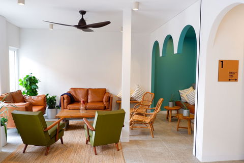 Stoke Beach House - Australian Destinations 1