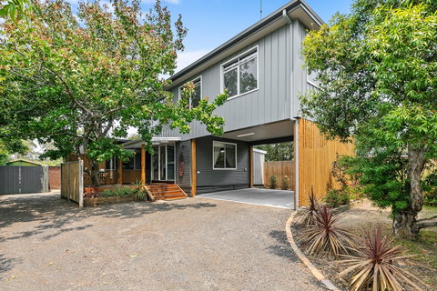 The Beach House Anglesea - Australian Destinations 0