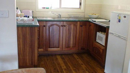 Albury Cottages - Australian Destinations 3