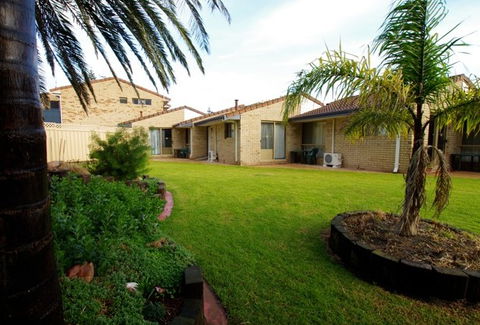 Esperance Beachfront Resort - Australian Destinations 4