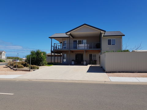 Agape Holiday Home - Australian Destinations 0