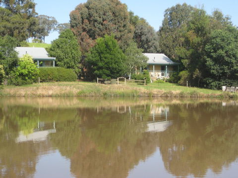 Athlone Country Cottages - Australian Destinations 0