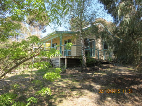Athlone Country Cottages - Australian Destinations 1