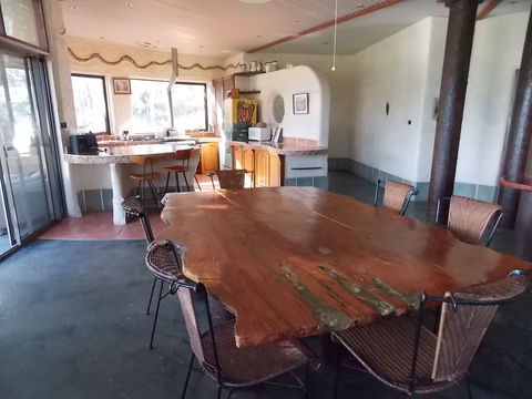 Bamarang Bush Retreat - Australian Destinations 0