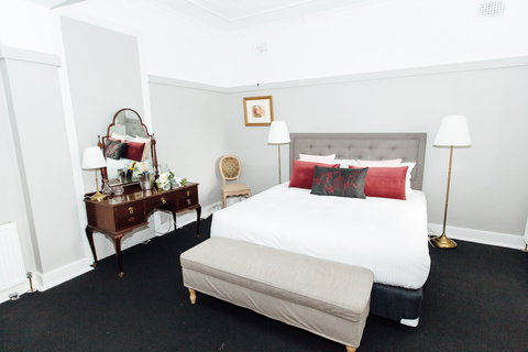 Bundanoon Hotel - Australian Destinations 0