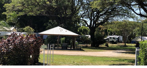 Burdekin Cascades Caravan Park - Australian Destinations 1