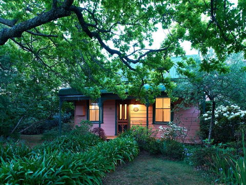 Hawthorne Cottage: Blackheath - Australian Destinations 0