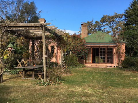 Hawthorne Cottage: Blackheath - Australian Destinations 1