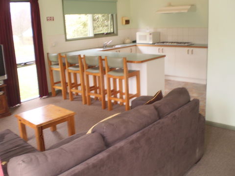 Khancoban Rose Holiday Units - Australian Destinations 2