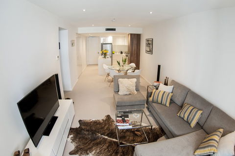 Manhattan - Canberra Executive Apartments - Australian Destinations 0