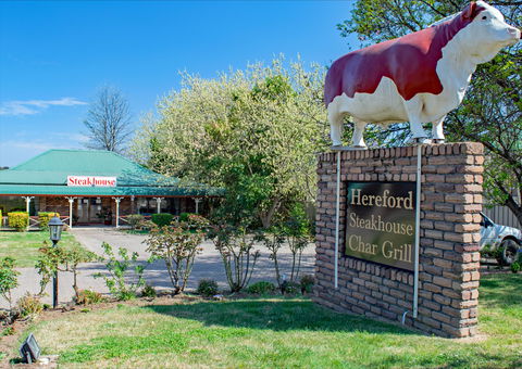 The Rest Point Motor Inn And Hereford Steakhouse Char Grill - Australian Destinations 1