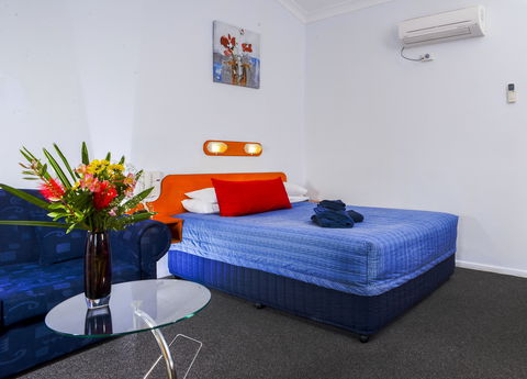 The Rest Point Motor Inn And Hereford Steakhouse Char Grill - Australian Destinations 2