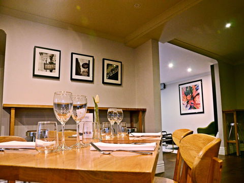 The Waverley International Hotel - Australian Destinations 2