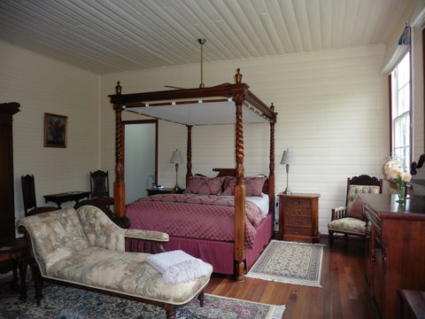 The Old School Bed And Breakfast - Australian Destinations 1