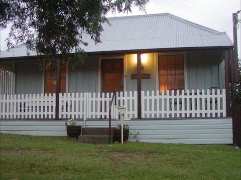 Tinonee Cottages - Australian Destinations 0
