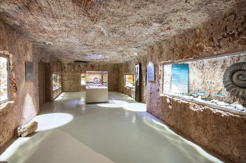 Umoona Opal Mine And Museum - Australian Destinations 1