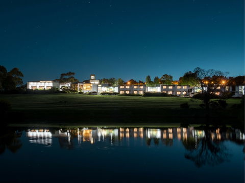 Waurn Ponds Estate - Australian Destinations 0