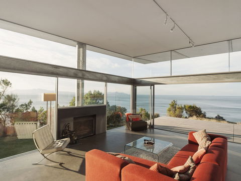 Avalon Coastal Retreat - Australian Destinations 1