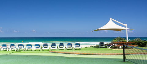 Breakers North - Absolute Beach Front Holiday Apartments - Australian Destinations 0