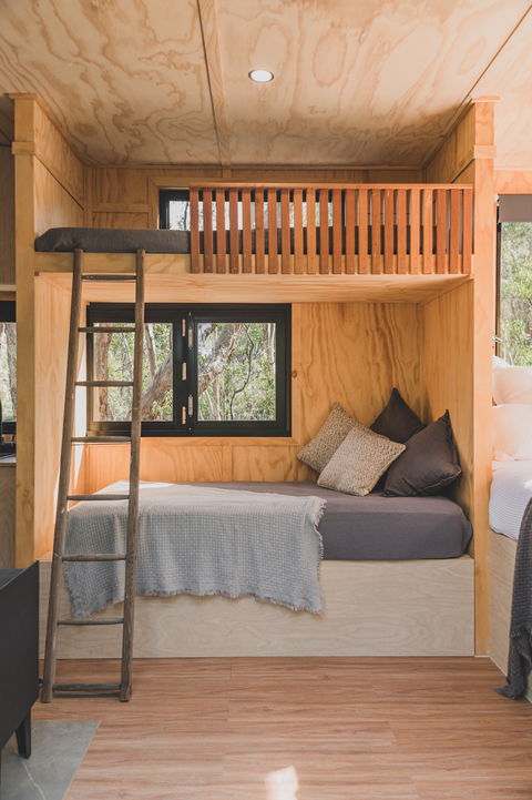 CABN Chloe - Blewitt Springs - Australian Destinations 2