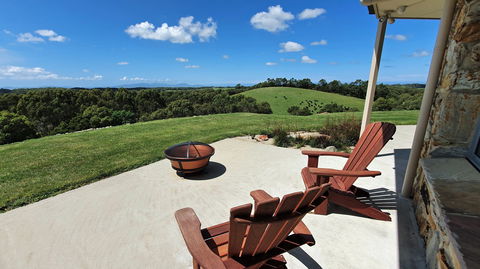 Eagle Rock Retreat - Australian Destinations 2