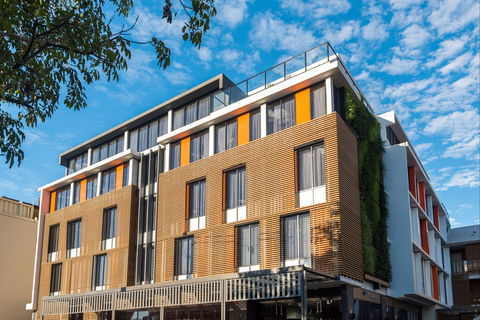 Mantra Richmont Hotel - Australian Destinations 0