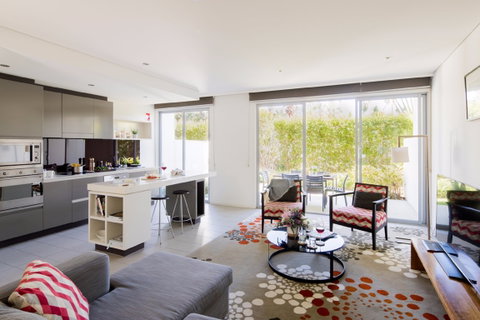 Pullman Magenta Shores Resort - Australian Destinations 0