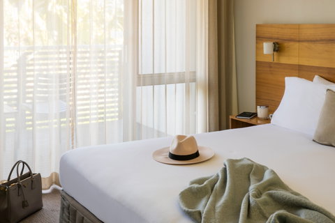 Pullman Magenta Shores Resort - Australian Destinations 1