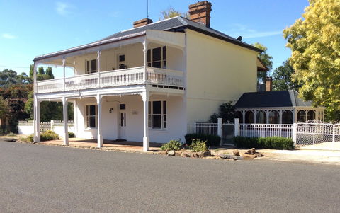 The White House, Carcoar - Australian Destinations 0