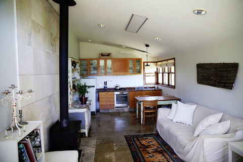 The Eco Lodge - Cox's River Rest - Australian Destinations 1