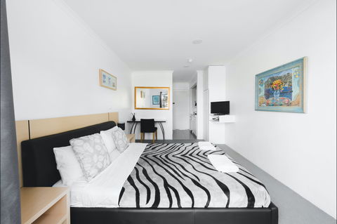 The Manly Hotel Est. 1964 - Australian Destinations 2