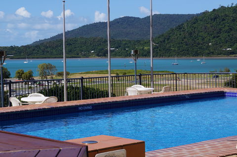 Whitsunday Terraces Resort - Australian Destinations 2