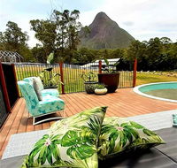 Sunshine Coast Farm Stay  - Australian Destinations