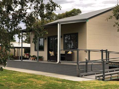 Appleyard Bed And Breakfast - Australian Destinations 0