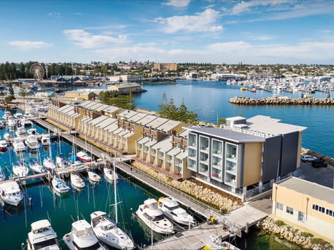 Be. Fremantle Serviced Apartments - Australian Destinations 0