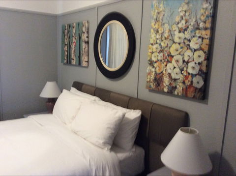 Bourke Apartments - Australian Destinations 0
