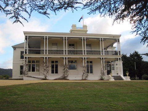 Claremont House - Australian Destinations 2